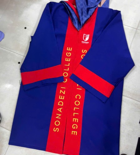 ÁO TỐT NGHIỆP 01